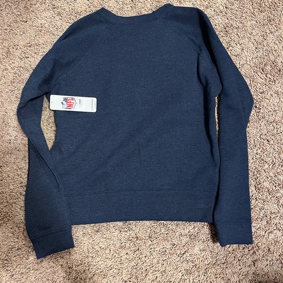 Broncos NFL Women’s Sweater new with tags - Picture 4 of 7